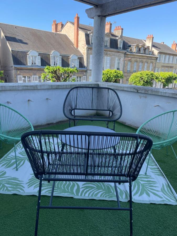 Apartment Spacieux-centre Ville-moulins-le Pal 20min